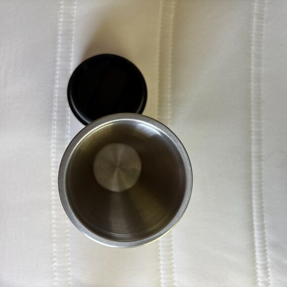 MUGZIE 16 oz. Tumbler Water Proof Insulated Day Of The Dead Sugar Skull Cover - Picture 2 of 6